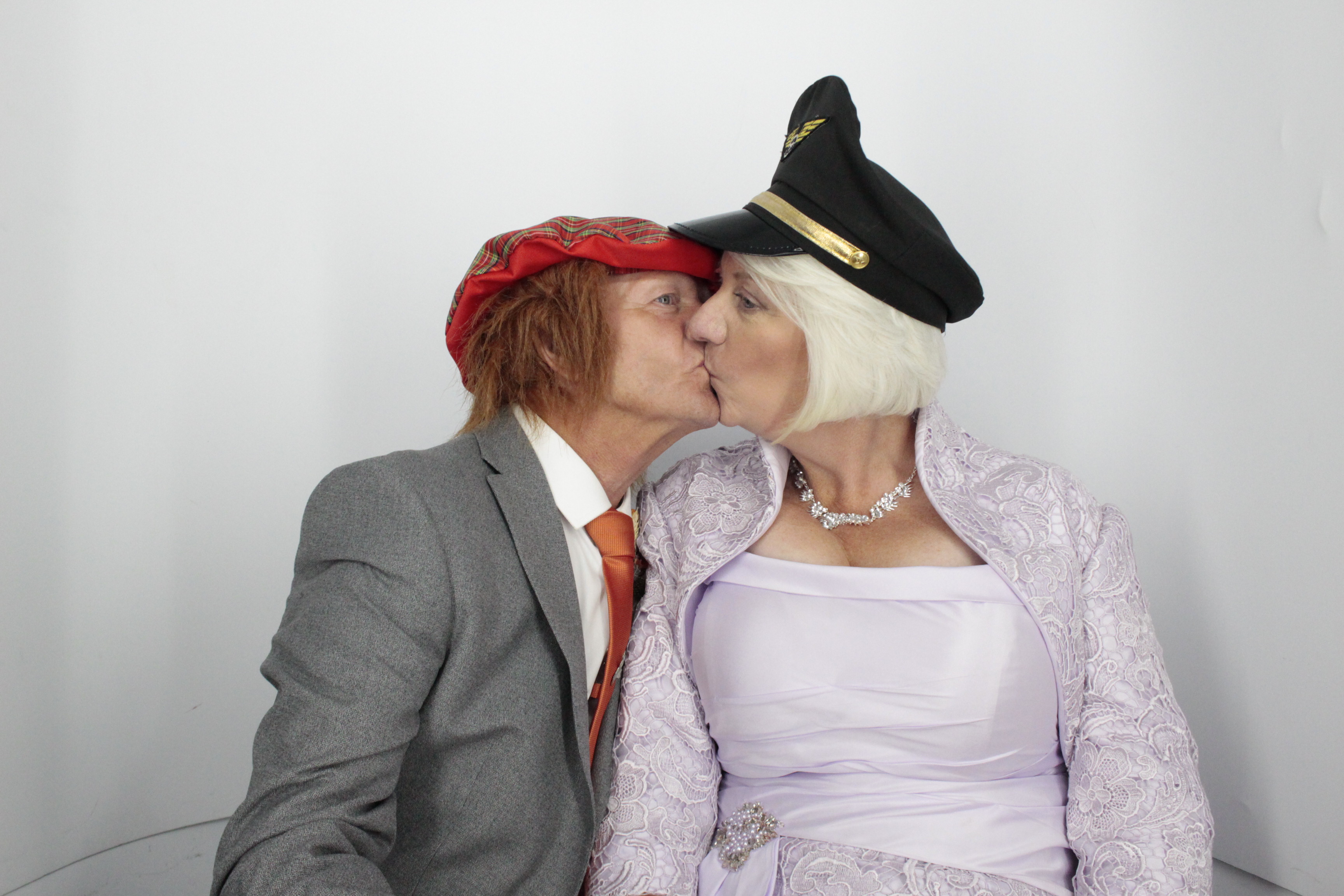 Hannah and Brett's Wedding | View more photos from the event at gallery.myphotoboothexperience.co.uk/u/MyPhotoBoothExperienceLtd/Hannah-and-Bretts-Wedding